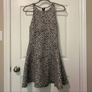 Abercrombie & Fitch | Sleeveless Patterned Dress